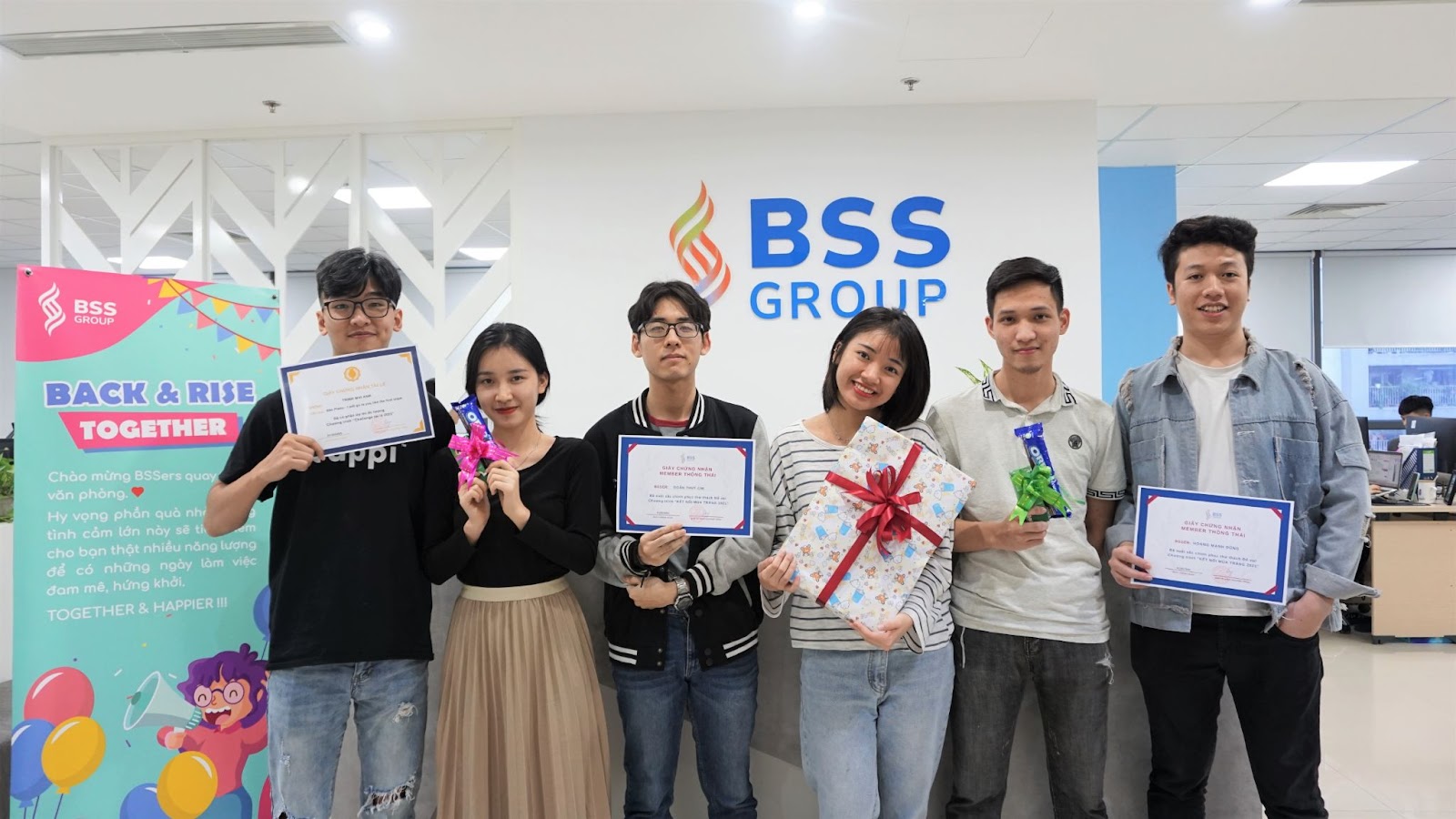 “XA MẶT NHƯNG KHÔNG CÁCH LÒNG” VỚI LOẠT CHƯƠNG TRÌNH HẤP DẪN TRONG NHỮNG NGÀY WORK FROM HOME TẠI BSS GROUP